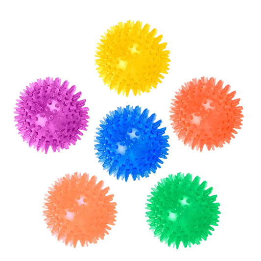 6 DURABLE SPIKY SQUEAKY DOG BALLS